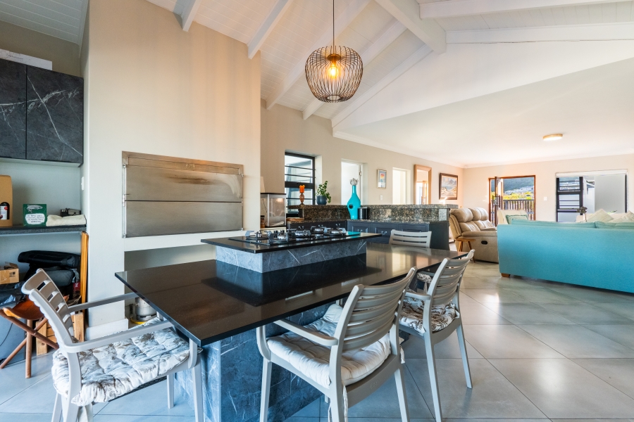 4 Bedroom Property for Sale in Island View Western Cape
